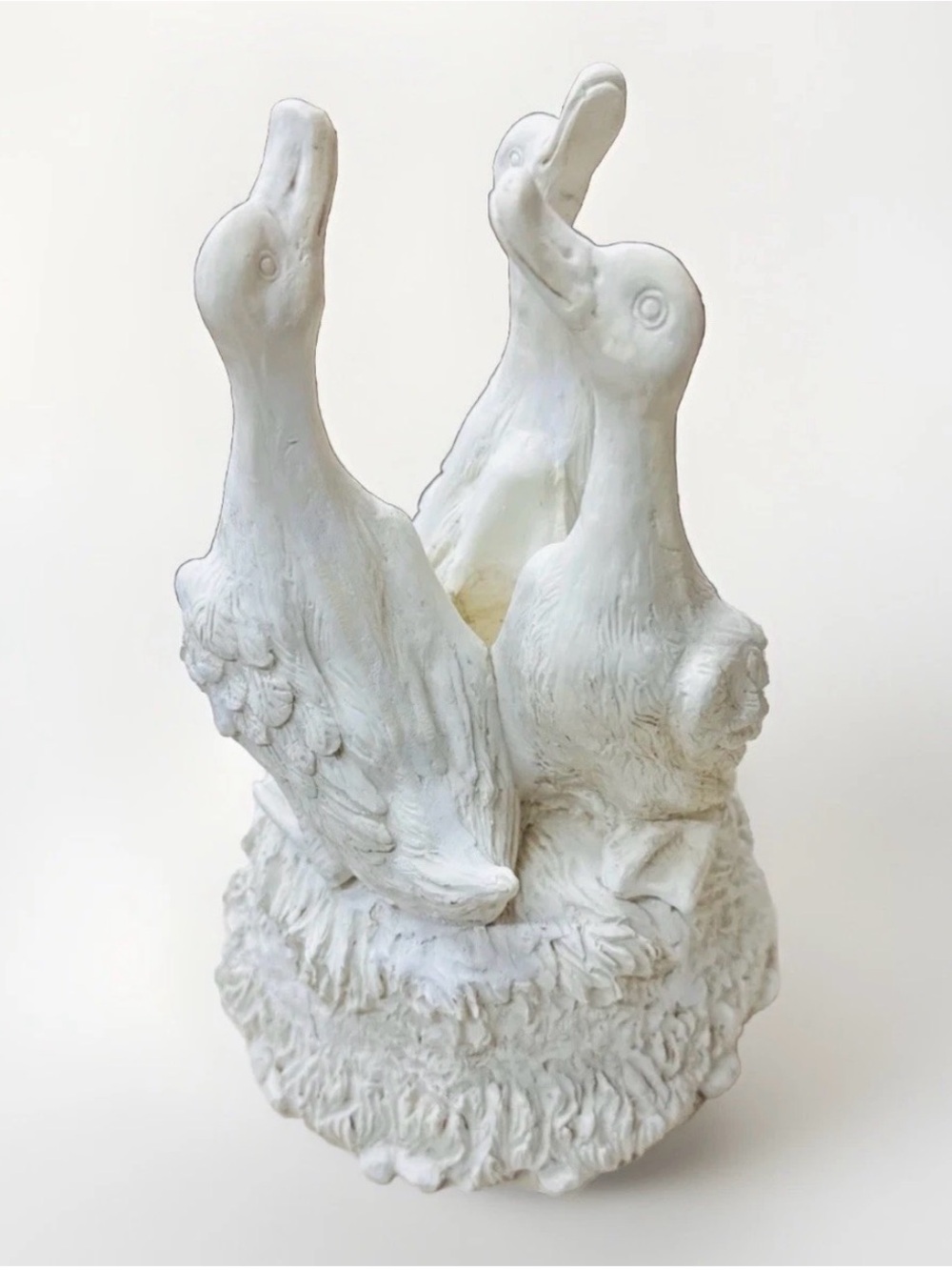 Vintage Cottagecore Circle Of Ducks Geese Hen Feathers  Figurine Candle Holder